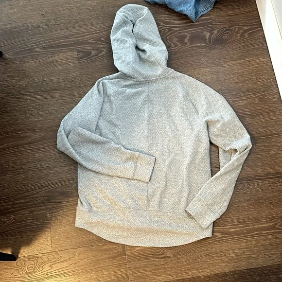 Lululemon Zip Up - Picture 4 of 5